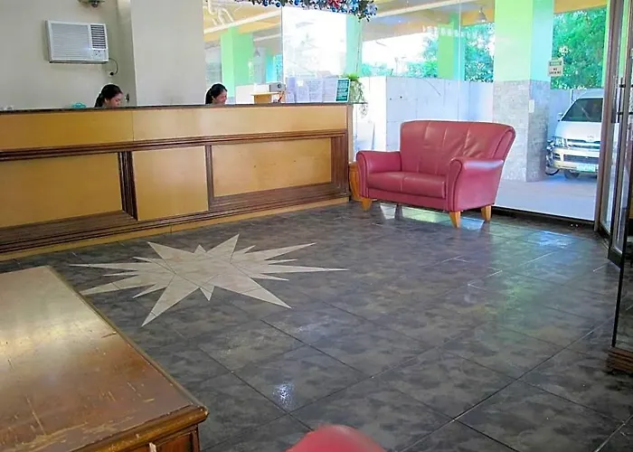 Metro Park Hotel 2*